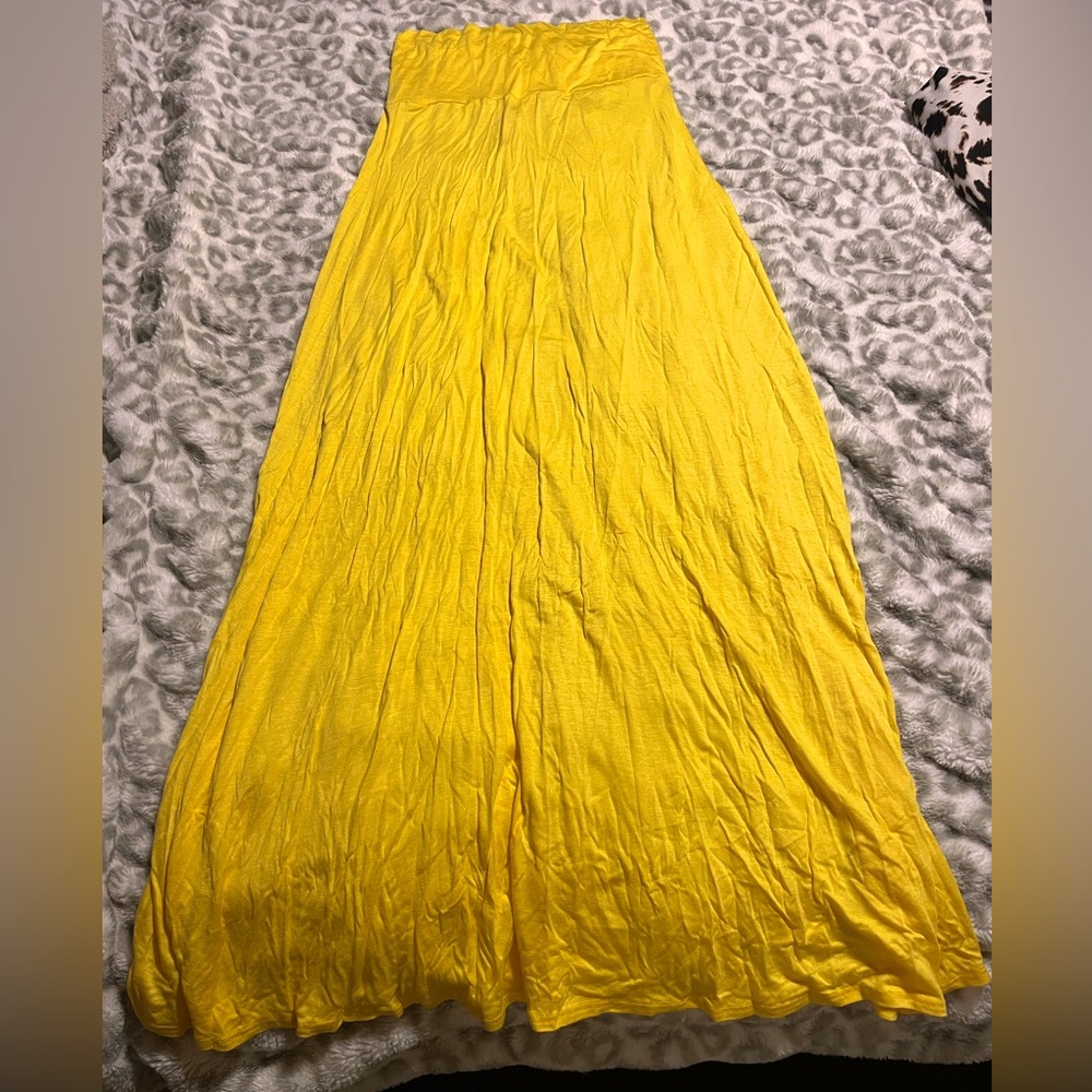 Yellow Flowey Maxi Skirt Elastic Waist Women’s Small NWOT